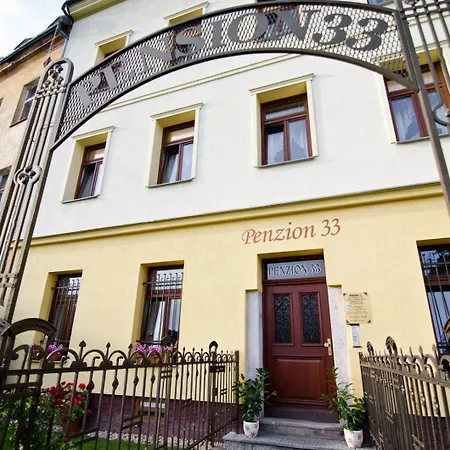 33 Karlovy Vary